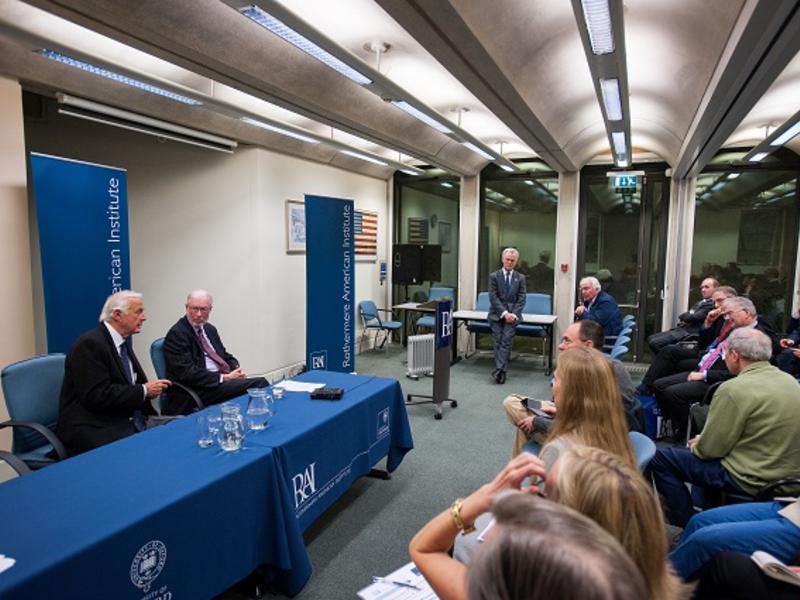 A lecture taking place in a study hall